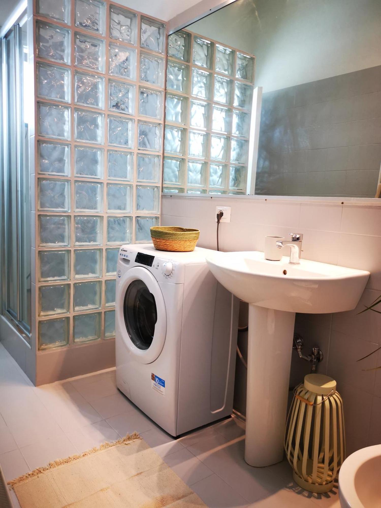 Spacious Apartment 50 Meters From The Metro Milão Exterior foto